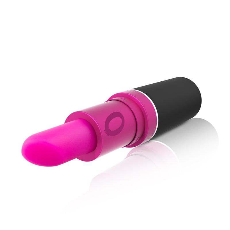 Close-up of the tip of the Screaming O My Secret Vibrating Lipstick. The tip looks soft and plushy compared to the hard plastic of the rest of the handle. | Kinkly Shop